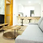 Elegante Apartamento Laud1 - Nuevo/Familia/Wifi/Tv